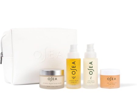 مجموعة OSEA Bestsellers Bodycare Set طقم فاخر للعناية بالجسم يحتوي على 4 منتجات أساسية داخل حقيبة أنيقة من الجلد. 